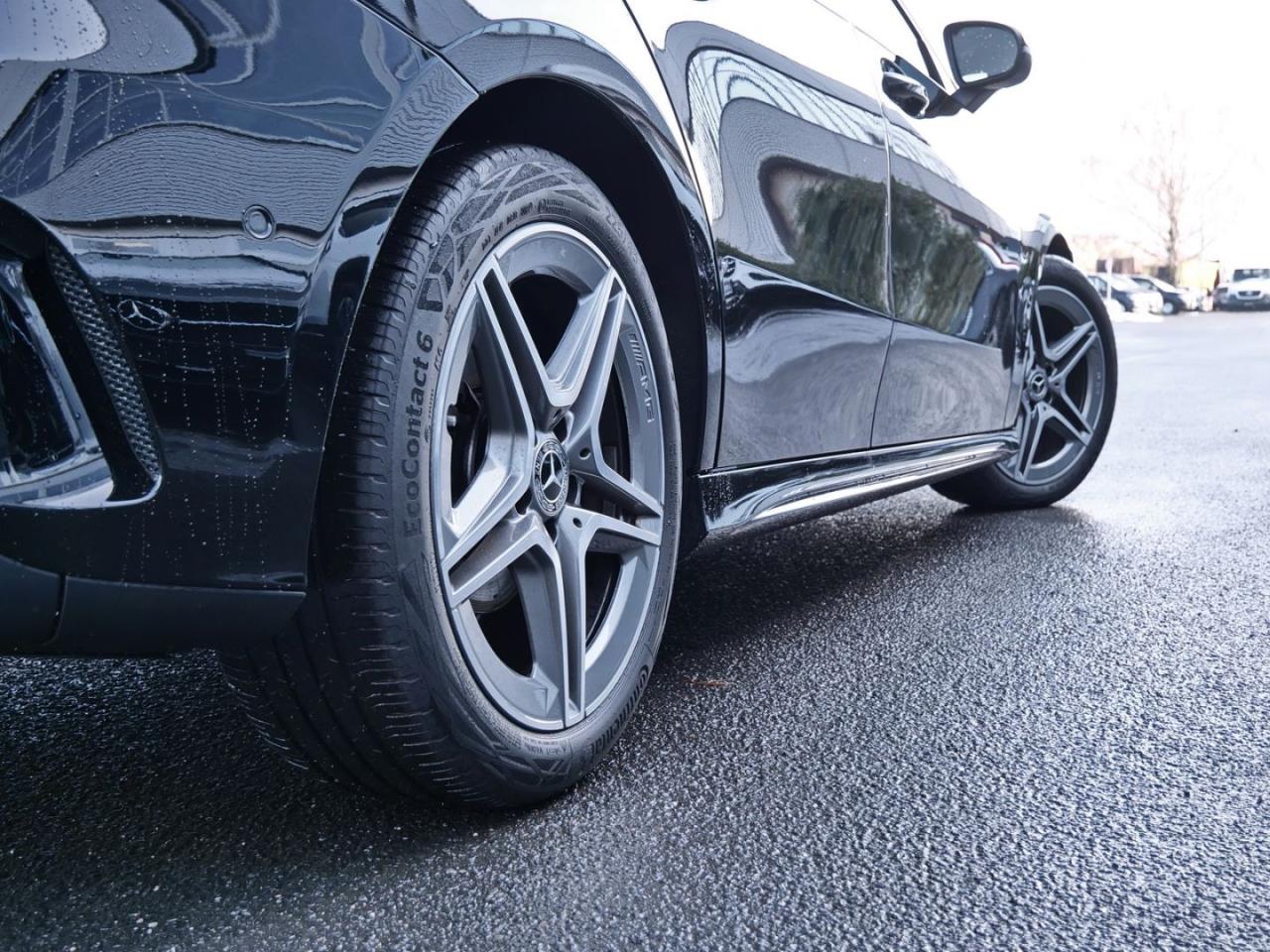 Mercedes-Benz A 180  AMG MBUX Navi Smartphone-Integration