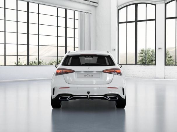 Mercedes-Benz A 180 AMG Distronic KeylessGo Kamera SpurH AHK Mercedes-Benz A 180 AMG Distronic KeylessGo Kamera SpurH AHK