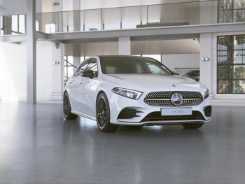 Mercedes-Benz A 180  AMG Night MBUXNavi Panorama Kamera