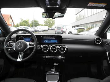 Mercedes-Benz A 180  Progressive Kamera SpiegelP Lenkradheizung