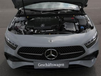 Mercedes-Benz A 200 d Kompaktlimousine AMG Night Navi Kamera