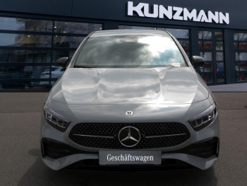 Mercedes-Benz A 200 d Kompaktlimousine AMG Night Navi Kamera