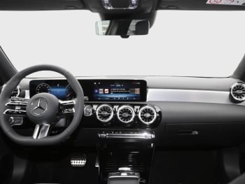 Mercedes-Benz A 200 d Kompaktlimousine AMG Night Navi Kamera