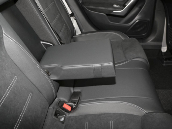 Mercedes-Benz A 200 d Kompaktlimousine AMG Night Navi Kamera