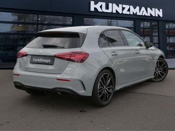 Mercedes-Benz A 200 d Kompaktlimousine AMG Night Navi Kamera Mercedes-Benz A 200 d Kompaktlimousine AMG Night Navi Kamera
