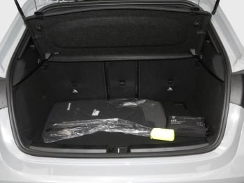 Mercedes-Benz A 200 d Kompaktlimousine AMG Night Navi Kamera