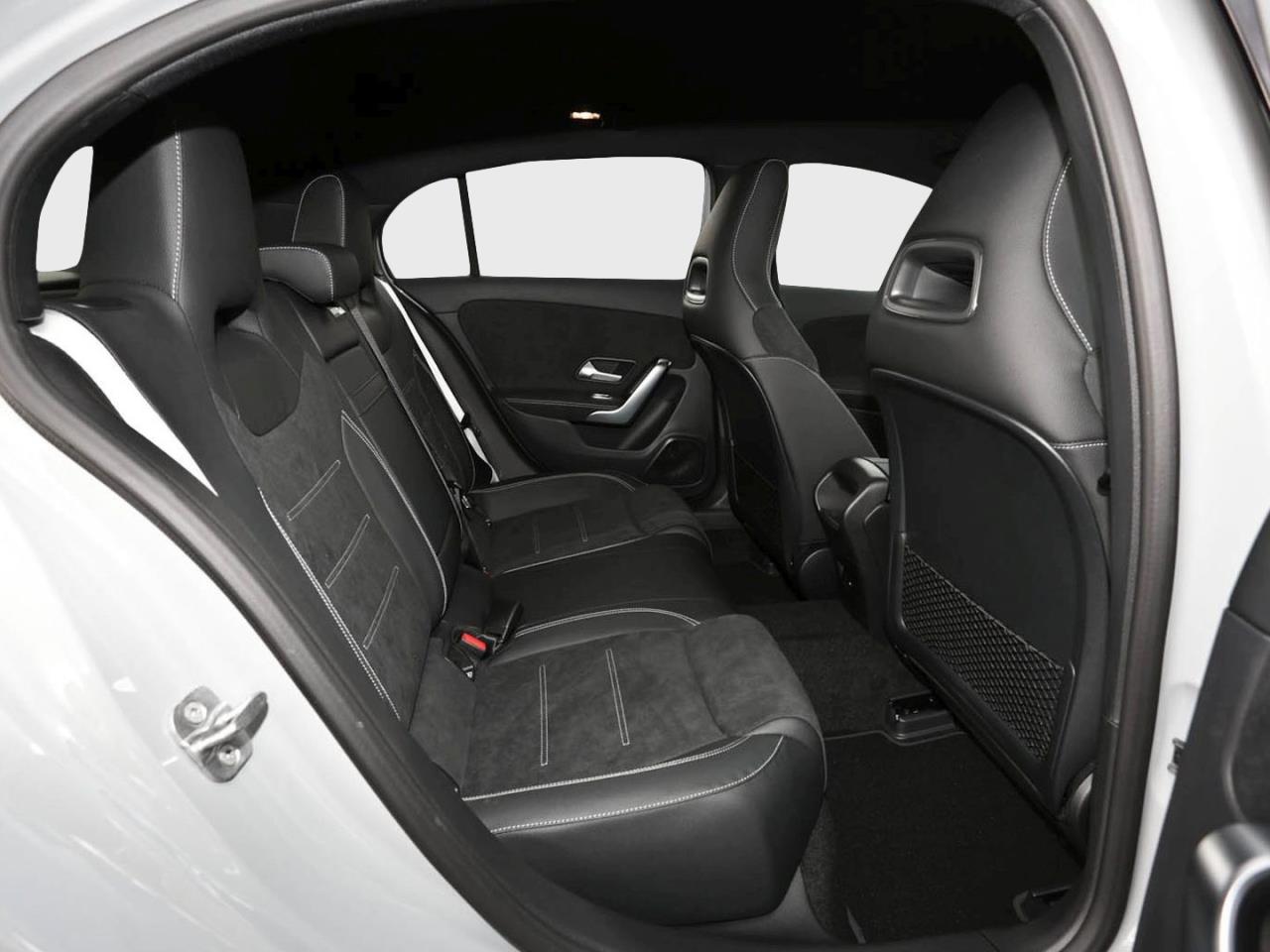 Mercedes-Benz A 200 d Kompaktlimousine AMG Night AHK SHZ Kamera