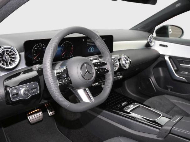 Mercedes-Benz A 200 d Kompaktlimousine AMG Night AHK SHZ Kamera