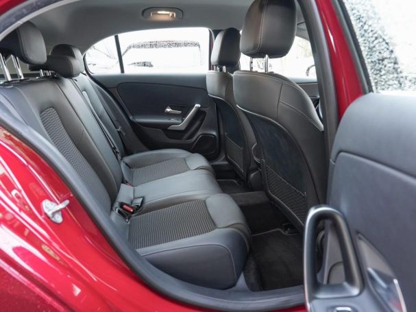 Mercedes-Benz A 200 d Progressive MBUX Navi AHK Kamera Park-P