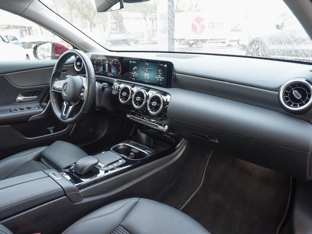 Mercedes-Benz A 200 d Progressive MBUX Navi AHK Kamera Park-P