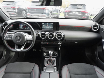 Mercedes-Benz A 200 d  AMG Night MBUXNavi+ Sitzkomfort-P