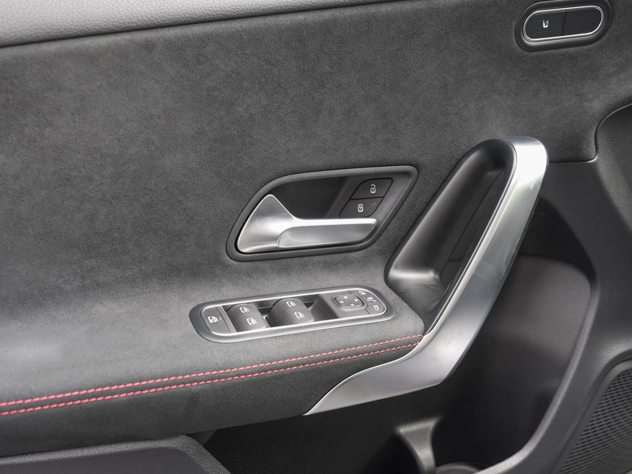 Mercedes-Benz A 200 d  AMG Night MBUXNavi+ Sitzkomfort-P