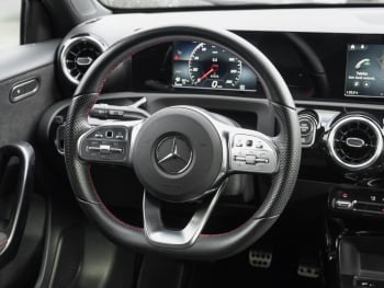 Mercedes-Benz A 200 d  AMG Night MBUXNavi+ Sitzkomfort-P