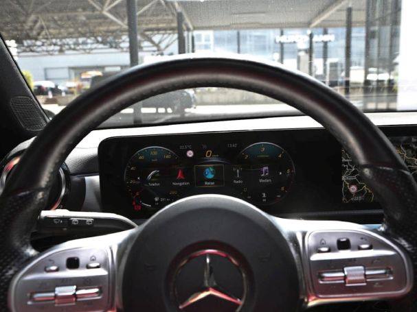 Mercedes-Benz A 200 d AMG Night EDITION2020 MBUX Navi Kamera Mercedes-Benz A 200 d AMG Night EDITION2020 MBUX Navi Kamera