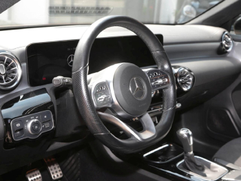 Mercedes-Benz A 200 d  AMG Night EDITION2020 MBUX Navi Kamera