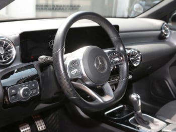 Mercedes-Benz A 200 d  AMG Night EDITION2020 MBUX Navi Kamera