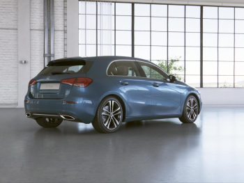 Mercedes-Benz A 200  Progressive MBUX Navi-Prem Panorama Kamera