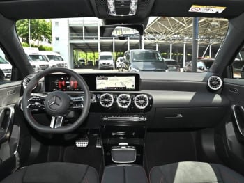 Mercedes-Benz A 200 Kompaktlimousine AMG Night Navi AHK Kamera
