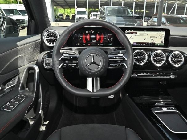 Mercedes-Benz A 200 Kompaktlimousine AMG Night Navi AHK Kamera Mercedes-Benz A 200 Kompaktlimousine AMG Night Navi AHK Kamera