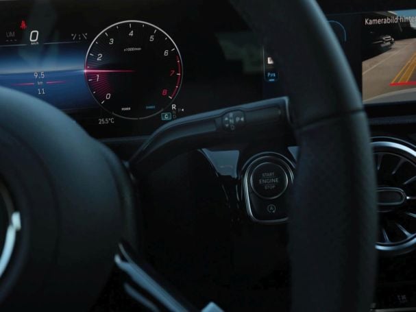 Mercedes-Benz A 200 Kompaktlimousine AMG Night Navi AHK Kamera