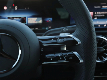 Mercedes-Benz A 200 Kompaktlimousine AMG Night Navi AHK Kamera