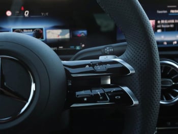 Mercedes-Benz A 200 Kompaktlimousine AMG Night Navi AHK Kamera