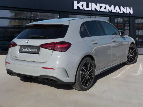 Mercedes-Benz A 200 Kompaktlimousine AMG Night Navi AHK Kamera Mercedes-Benz A 200 Kompaktlimousine AMG Night Navi AHK Kamera