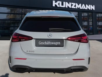 Mercedes-Benz A 200 Kompaktlimousine AMG Night Navi AHK Kamera