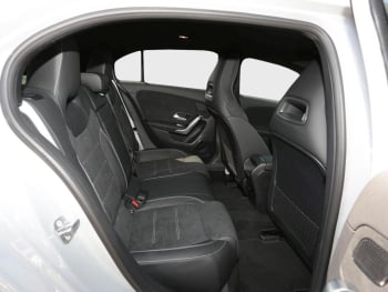 Mercedes-Benz A 200 Kompaktlimousine AMG Night AHK Kamera