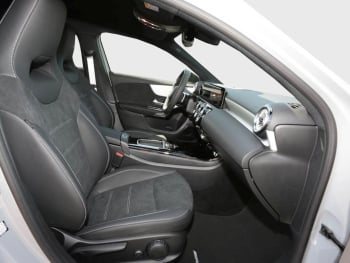 Mercedes-Benz A 200 Kompaktlimousine AMG Night AHK Kamera