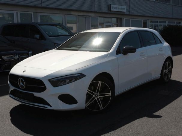 Mercedes-Benz A 200 Kompaktlimousine Progressive Night Kamera