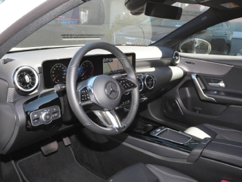 Mercedes-Benz A 200 Kompaktlimousine Progressive Night Kamera