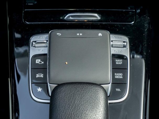Mercedes-Benz A 220 4M AMG Distronic Panorama Standheizung Mercedes-Benz A 220 4M AMG Distronic Panorama Standheizung
