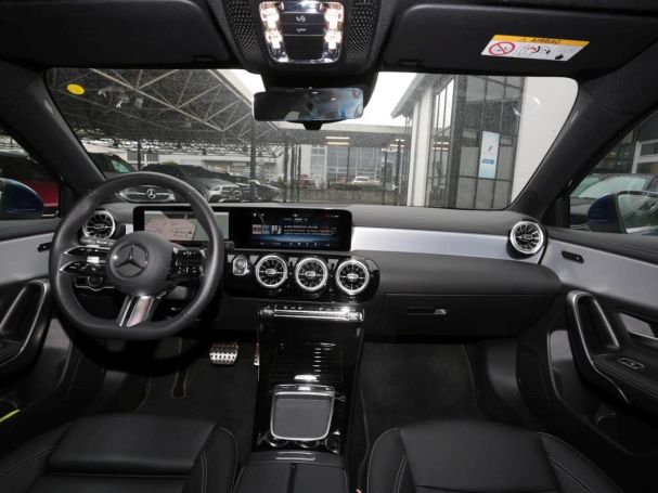 Mercedes-Benz A 220 4M AMG Navi Kamera Spiegel-Paket KeylessGo Mercedes-Benz A 220 4M AMG Navi Kamera Spiegel-Paket KeylessGo