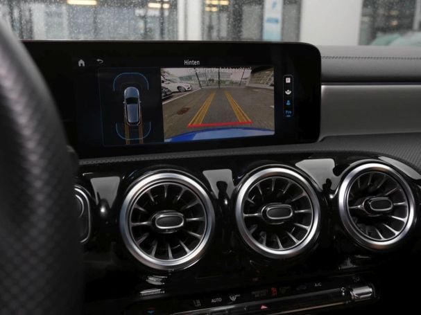 Mercedes-Benz A 220 4M AMG Navi Kamera Spiegel-Paket KeylessGo