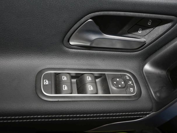 Mercedes-Benz A 220 4M AMG Navi Kamera Spiegel-Paket KeylessGo Mercedes-Benz A 220 4M AMG Navi Kamera Spiegel-Paket KeylessGo