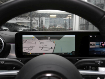 Mercedes-Benz A 220 4M AMG Navi Kamera Spiegel-Paket KeylessGo