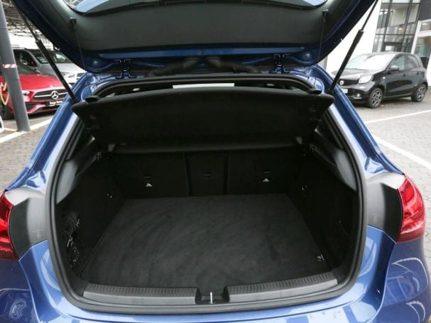 Mercedes-Benz A 220 4M AMG Navi Kamera Spiegel-Paket KeylessGo