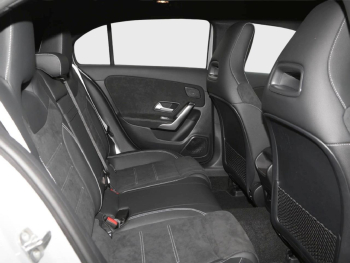 Mercedes-Benz A 250 4MATIC Kompaktlimousine AMG Night Standhzg