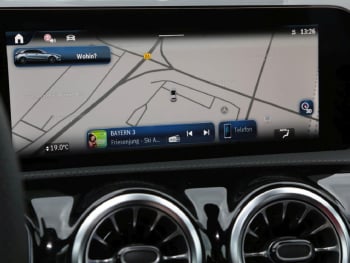 Mercedes-Benz A 250 4MATIC Kompaktlimousine AMG Night Standhzg