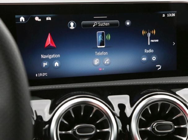 Mercedes-Benz A 250 4MATIC Kompaktlimousine AMG Night Standhzg