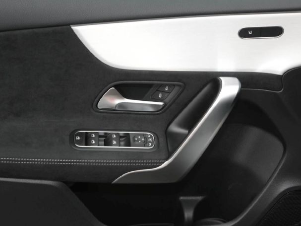 Mercedes-Benz A 250 4MATIC Kompaktlimousine AMG Night Standhzg