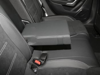 Mercedes-Benz A 250 4MATIC Kompaktlimousine AMG Night Standhzg