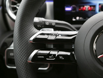 Mercedes-Benz A 250 4MATIC Kompaktlimousine AMG Night Standhzg