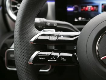 Mercedes-Benz A 250 4MATIC Kompaktlimousine AMG Night Standhzg