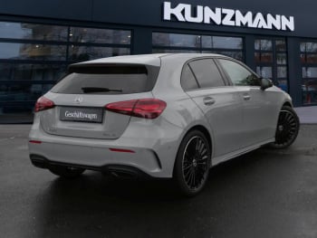 Mercedes-Benz A 250 4MATIC Kompaktlimousine AMG Night Standhzg