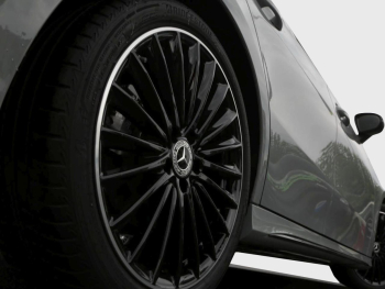 Mercedes-Benz A 250 4MATIC Kompaktlimousine AMG Night Standhzg