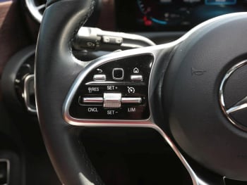 Mercedes-Benz A 250 e  Progressive MBUX Burmester Panorama AHK