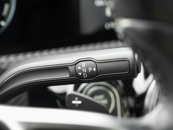 Mercedes-Benz A 250 e Style MBUX Navi+ Panorama Kamera SHZ Mercedes-Benz A 250 e Style MBUX Navi+ Panorama Kamera SHZ