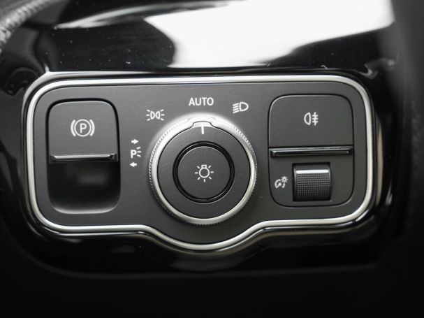 Mercedes-Benz A 250 e Style MBUX Navi+ Panorama Kamera SHZ Mercedes-Benz A 250 e Style MBUX Navi+ Panorama Kamera SHZ